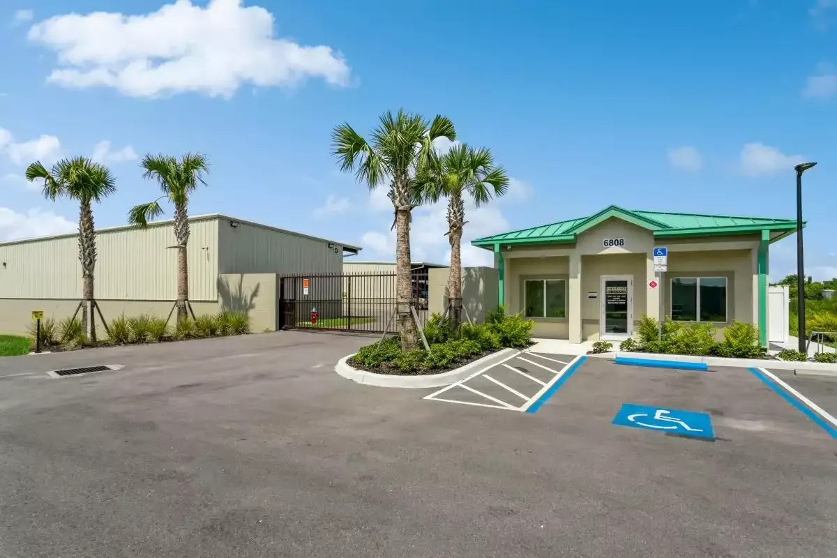 Honey Bee RV exterior